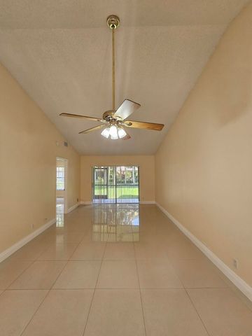 480 Hardwood Place, Boca Raton, FL 33431