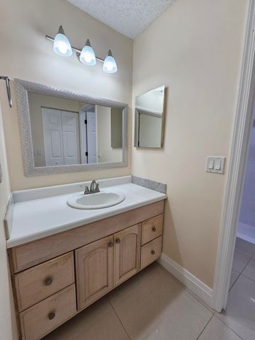 480 Hardwood Place, Boca Raton, FL 33431