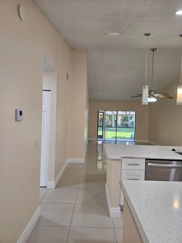 480 Hardwood Place, Boca Raton, FL 33431