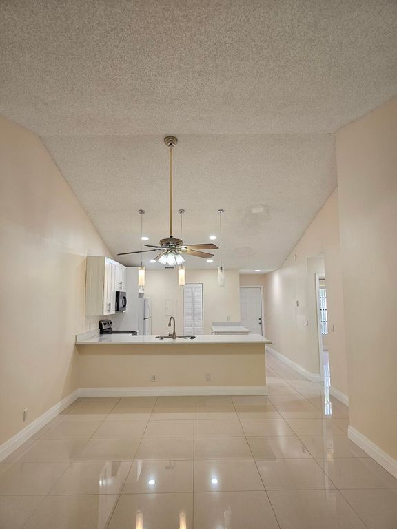 480 Hardwood Place, Boca Raton, FL 33431