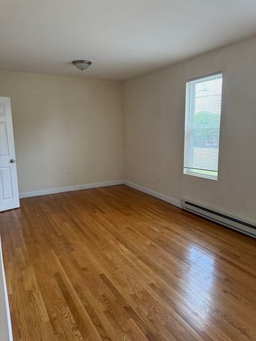 220 Middlesex 4, Medford, MA 02155