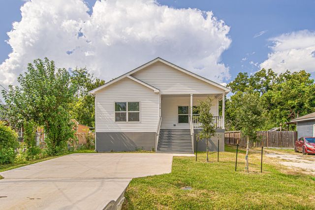 778 Pickering Street, Houston, TX 77091