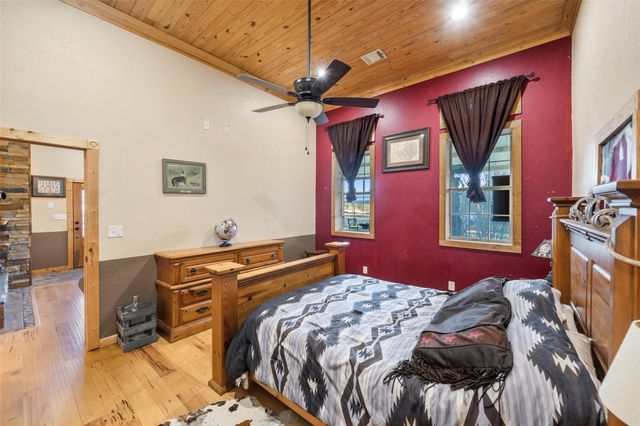 6950 Fm 945 N, Coldspring, TX 77331