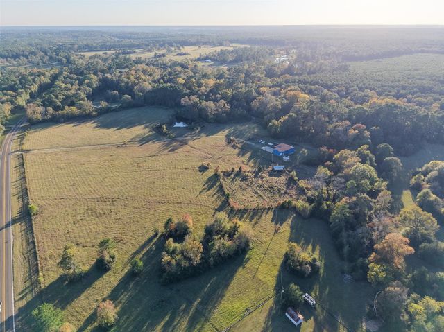 6950 Fm 945 N, Coldspring, TX 77331