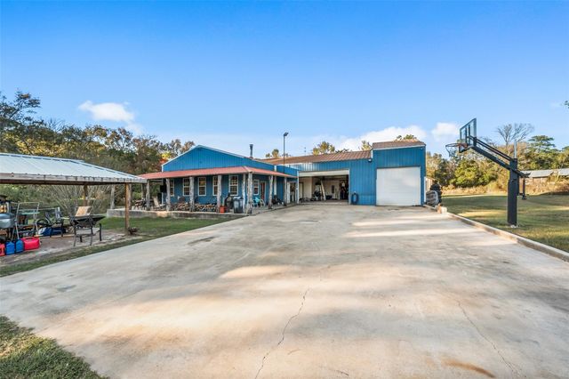 6950 Fm 945 N, Coldspring, TX 77331