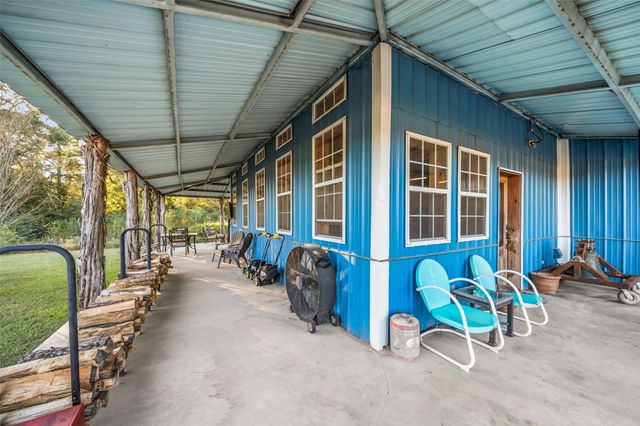 6950 Fm 945 N, Coldspring, TX 77331