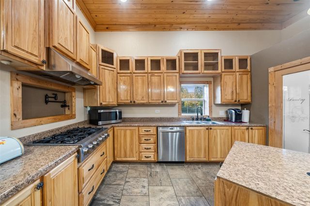 6950 Fm 945 N, Coldspring, TX 77331