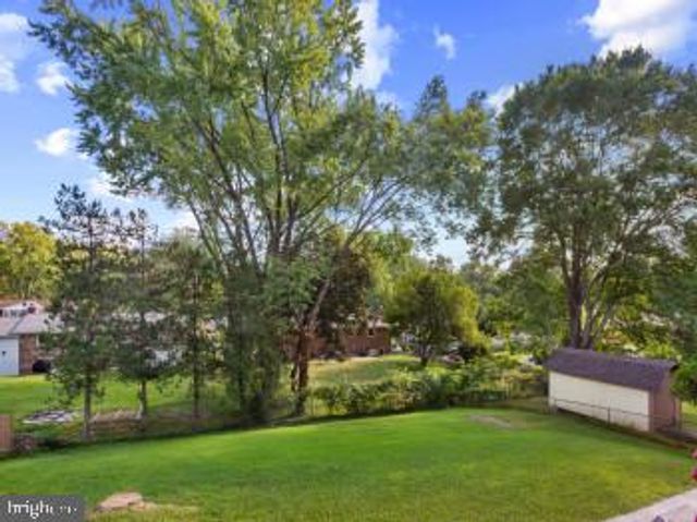 6811 EILERSON ST, Clinton, MD 20735