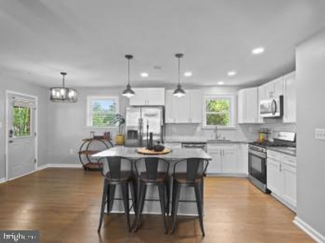 6811 EILERSON ST, Clinton, MD 20735