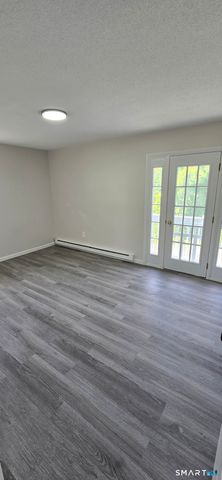 189 Fieldwood Road, Waterbury, CT 06704