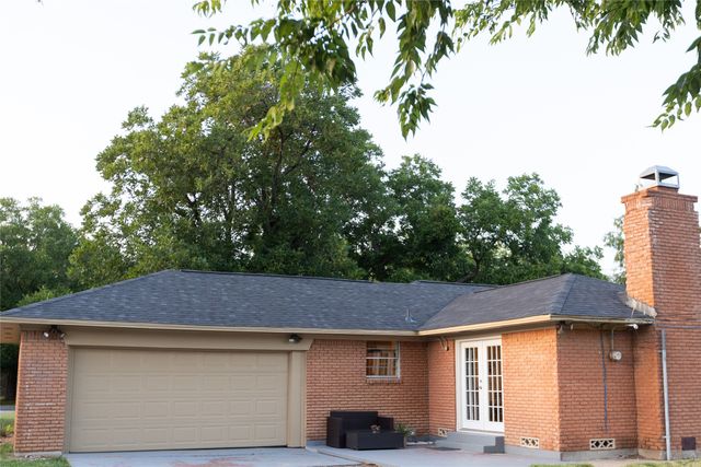 2814 Silvermeadow Lane, Corinth, TX 76210