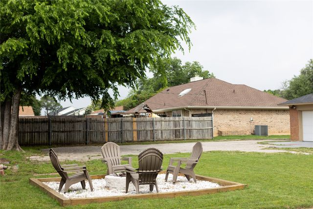 2814 Silvermeadow Lane, Corinth, TX 76210
