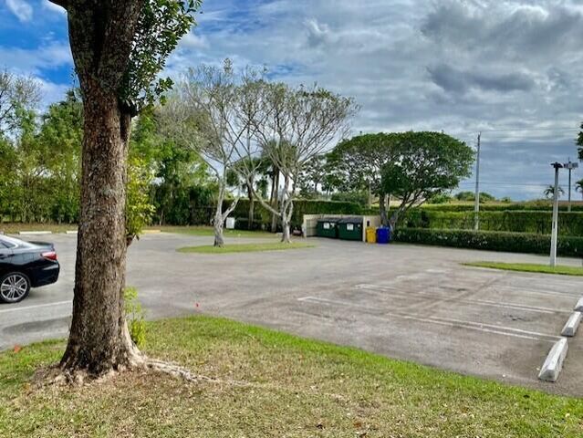 6194 Seven Springs Boulevard, Greenacres, FL 33463