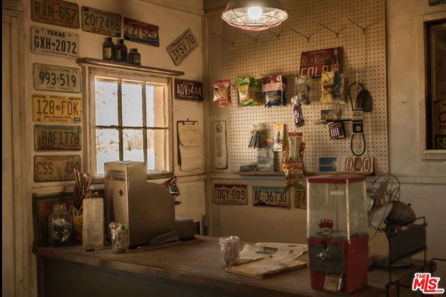 20288 Grey Mountain Road, El Mirage, CA 92301