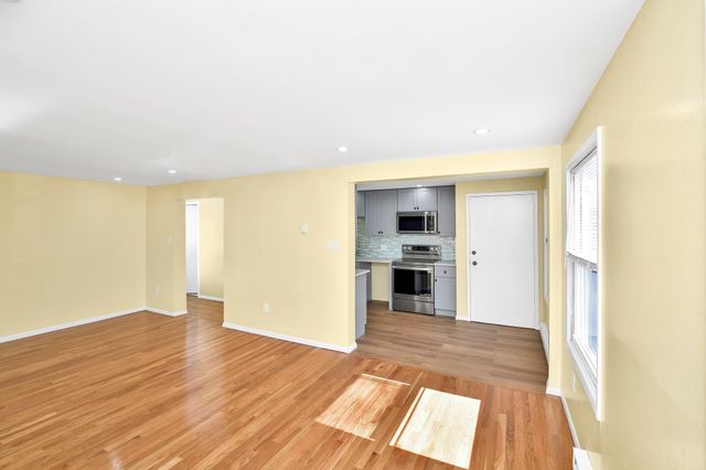 11 Greendale Road 2, Boston, MA 02126