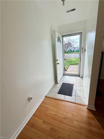 1808 Jay Sykes CT, Hampton, VA 23663