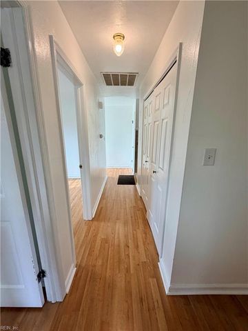 1808 Jay Sykes CT, Hampton, VA 23663