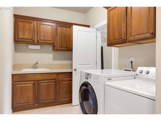 1650 S 15TH Way, Ridgefield, WA 98642