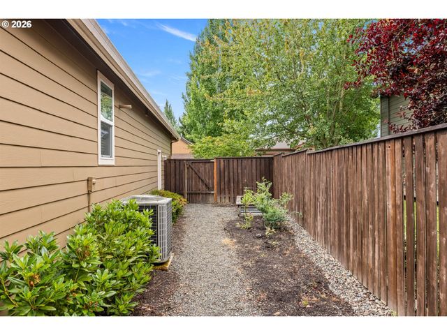 1650 S 15TH Way, Ridgefield, WA 98642