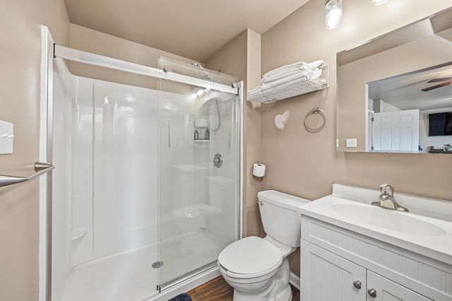 415 Woodlands Dr, Gallatin, TN 37066