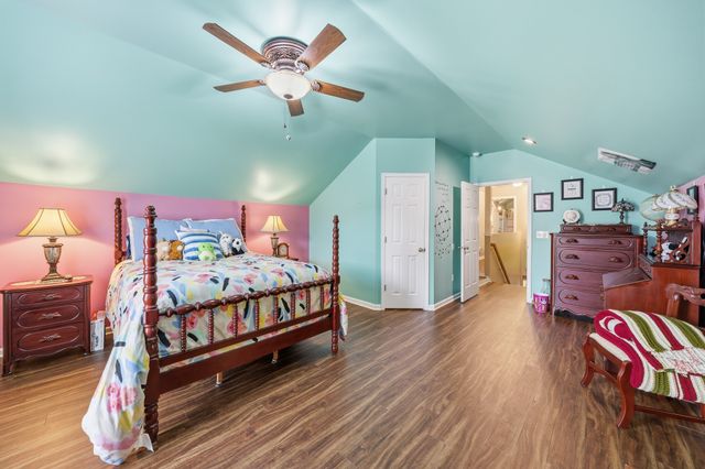 415 Woodlands Dr, Gallatin, TN 37066