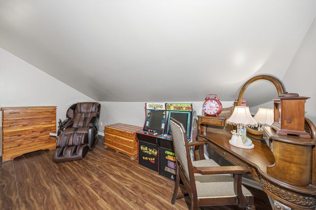 415 Woodlands Dr, Gallatin, TN 37066