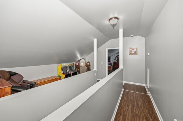 415 Woodlands Dr, Gallatin, TN 37066