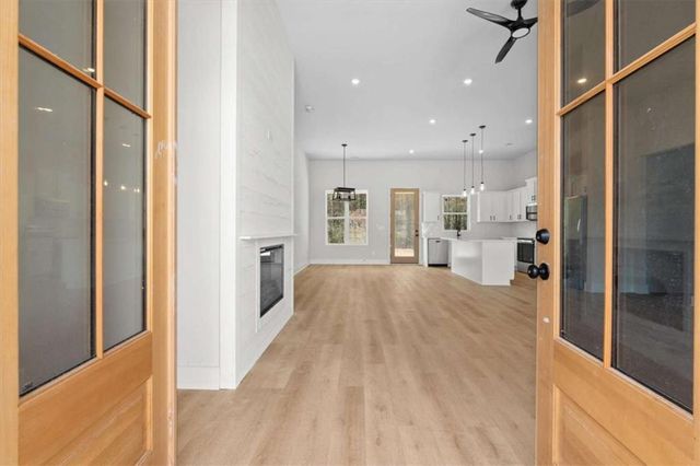 101 Bush Creek Way, Bremen, GA 30110