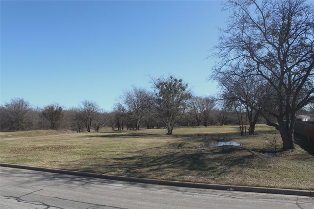 1358 Eastview Street, Fort Worth, TX 76134