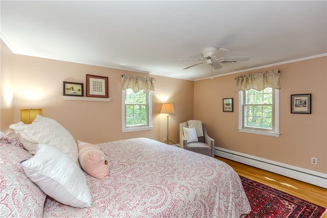 10 Circle Drive, Middletown, RI 02842