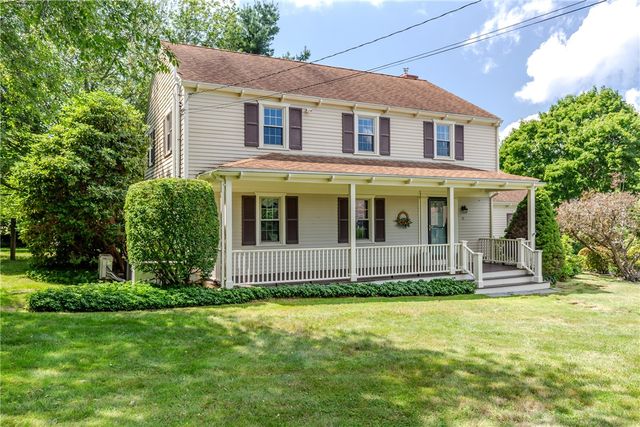 10 Circle Drive, Middletown, RI 02842