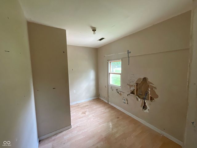 26 E Stop 13 Road, Indianapolis, IN 46227