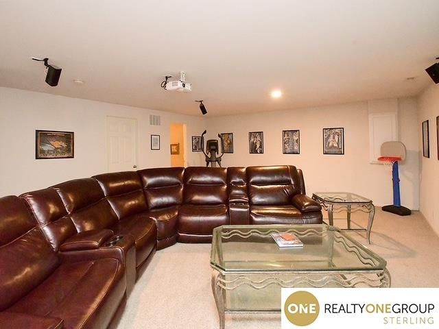 3804 S 189th Avenue, Omaha, NE 68130