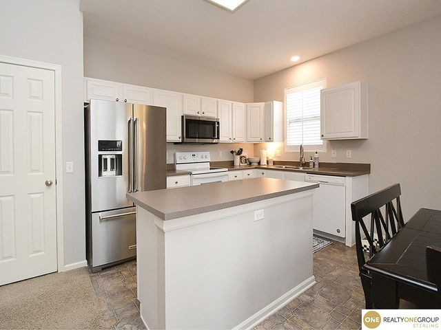 3804 S 189th Avenue, Omaha, NE 68130