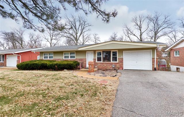 2440 Chaucer Avenue, St Louis, MO 63114