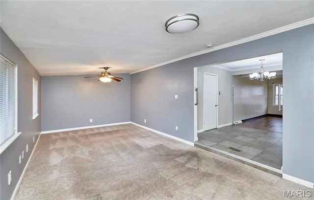 2440 Chaucer Avenue, St Louis, MO 63114