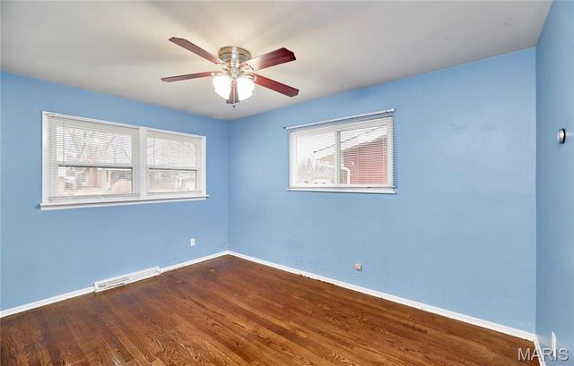 2440 Chaucer Avenue, St Louis, MO 63114