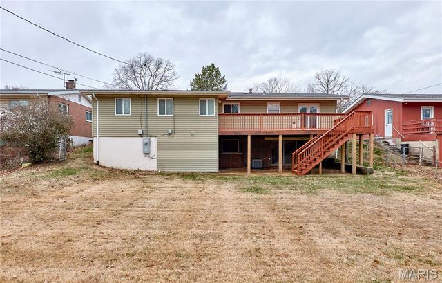 2440 Chaucer Avenue, St Louis, MO 63114