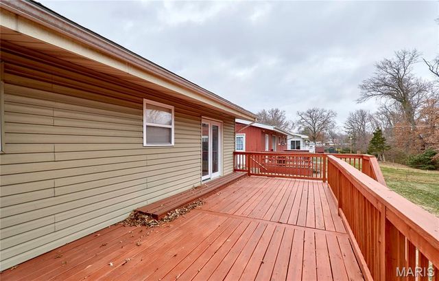 2440 Chaucer Avenue, St Louis, MO 63114