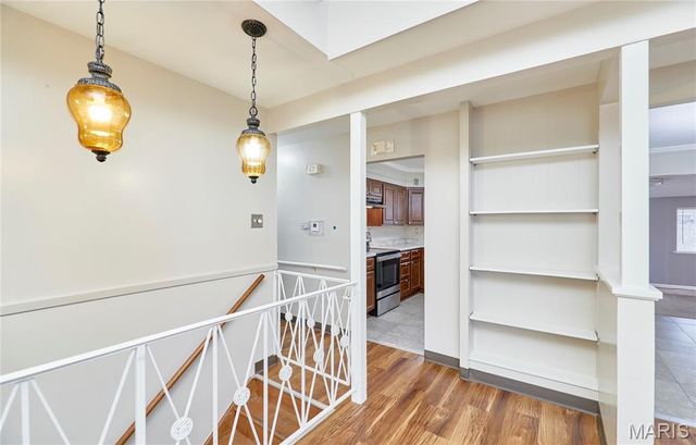 2440 Chaucer Avenue, St Louis, MO 63114