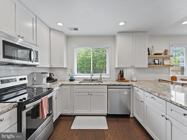 4509 FLINTSTONE RD, Alexandria, VA 22306