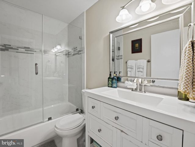 4509 FLINTSTONE RD, Alexandria, VA 22306