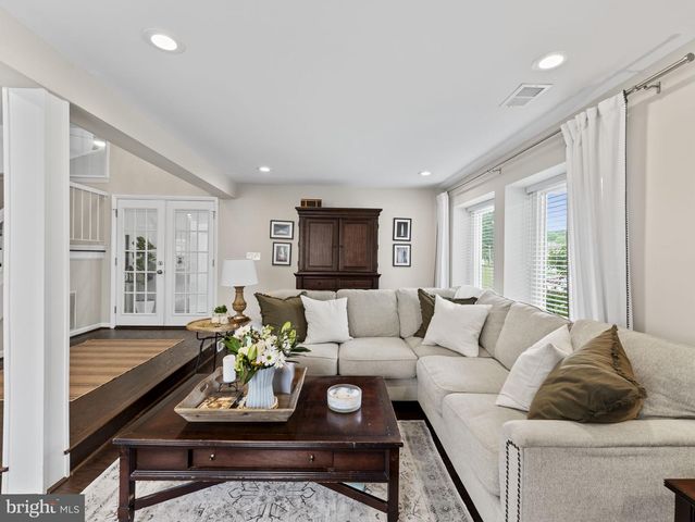 4509 FLINTSTONE RD, Alexandria, VA 22306