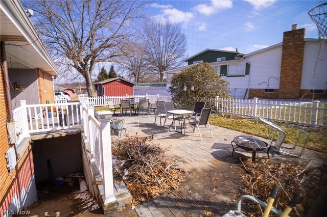 49314 Johnson Drive, St Clairsville, OH 43950