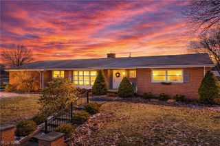 49314 Johnson Drive, St Clairsville, OH 43950