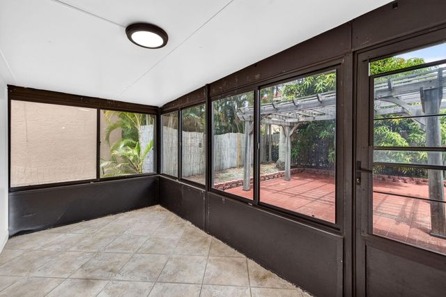 4131 NW 5TH Drive, Deerfield Beach, FL 33442