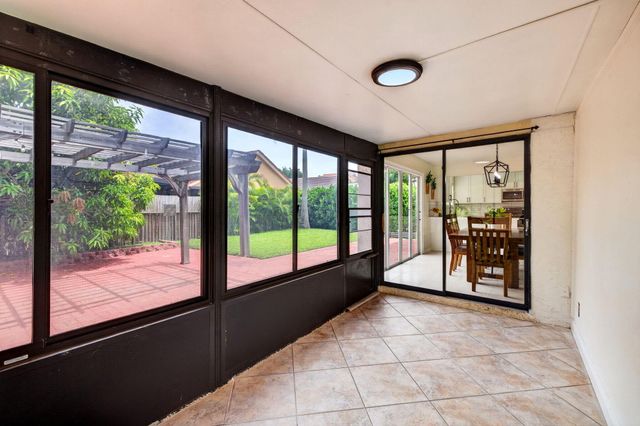 4131 NW 5TH Drive, Deerfield Beach, FL 33442