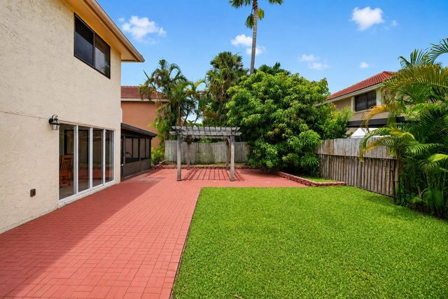4131 NW 5TH Drive, Deerfield Beach, FL 33442