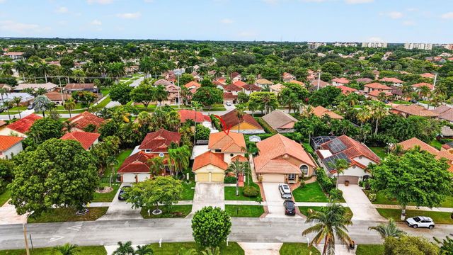 4131 NW 5TH Drive, Deerfield Beach, FL 33442