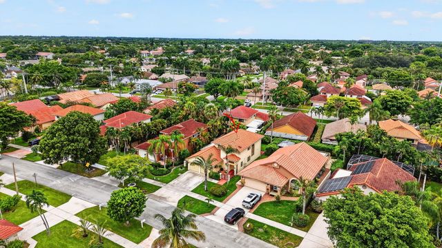 4131 NW 5TH Drive, Deerfield Beach, FL 33442